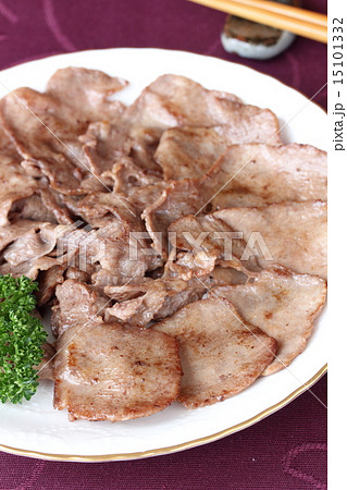 牛タンの焼き肉 15101332