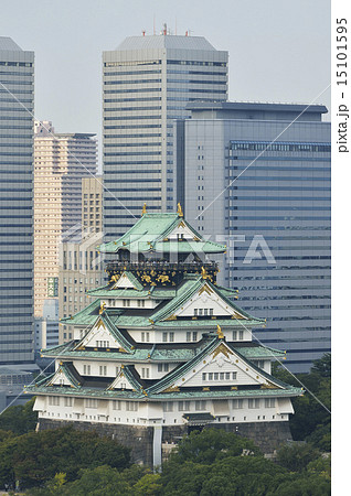 大阪城と高層ビル 大阪城と高層ビル 15101595
