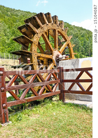 Water mill 15104087
