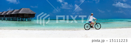 Young woman biking 15111223