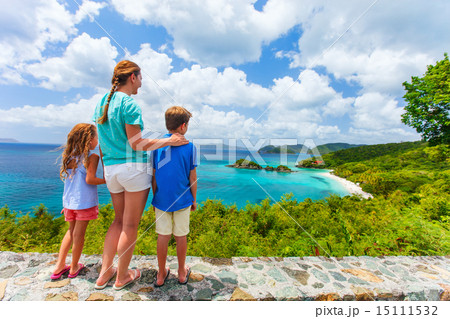Family at Trunk bay on St John island 15111532