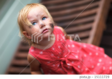 Adorable toddler girl 15111729