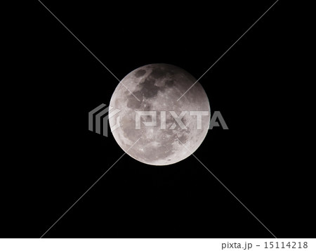 Full moon 15114218