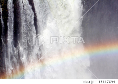 The Victoria falls with rainbow on water 15117694