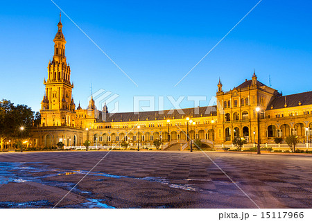 Facade of espana Plaza Seville 15117966