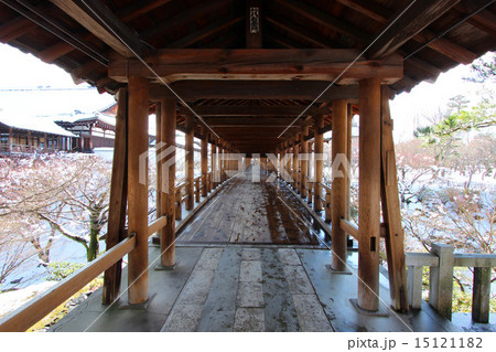 雪の東福寺 15121182