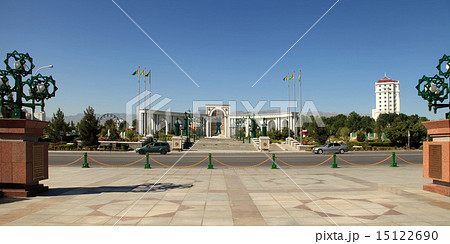 The great arch in the square. Ashkhabad.  15122690