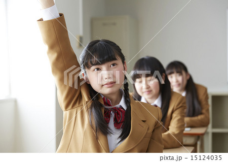 学生 学生 15124035