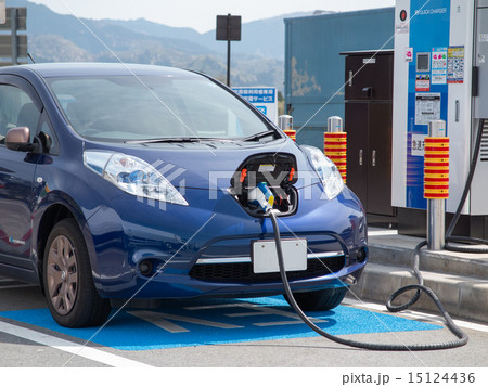 電気自動車の充電 電気自動車の充電 15124436