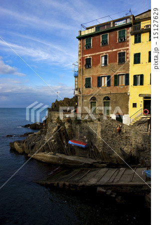 riomaggiore in the north of italy 15127629