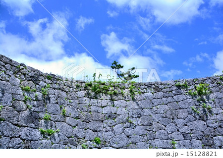 石垣と青空 石垣と青空 15128821
