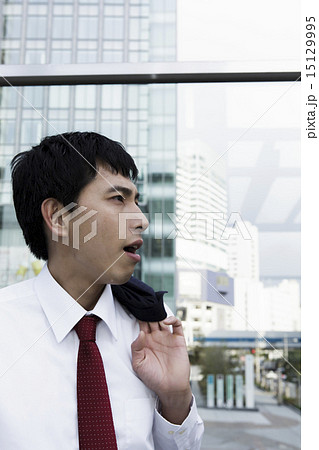 ビジネスマン・営業・汗 15129995