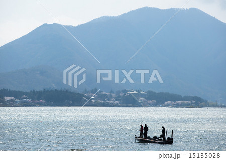 河口湖のバスフィッシング 15135028