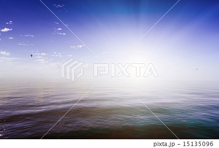 Colour sunset in Pacific ocean Colour sunset in Pacific ocean 15135096