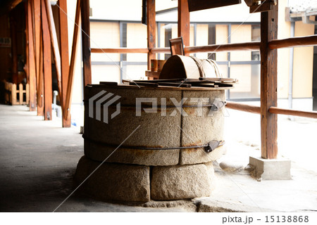 「日吉丸石投げの井戸 15138868