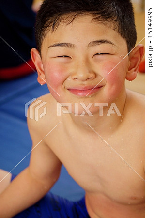 水泳大会 A swimming competition 15149995