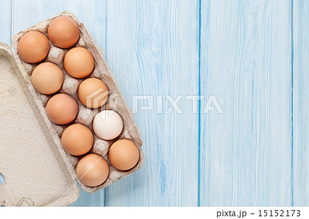 Cardboard egg box 15152173