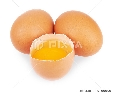 Broken egg 15160656