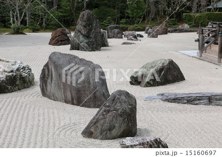 高野山の金剛峯寺の蟠龍庭　高野山開創1200年 15160697