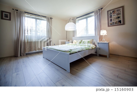 Rustic bedroom 15160903