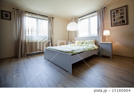 Rustic bedroom 15160904