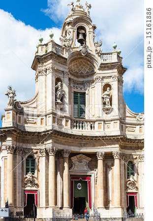 Basilica della Collegiata on via Entnea, Catania 15161886