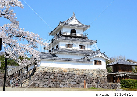 春の益岡公園　白石城三階櫓 15164316