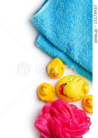 yellow bath ducks and bath puff 15179437