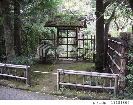 鎌倉・浄智寺の裏門 鎌倉・浄智寺の裏門 15181362