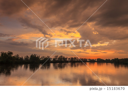 sunrise on the lake 15183670