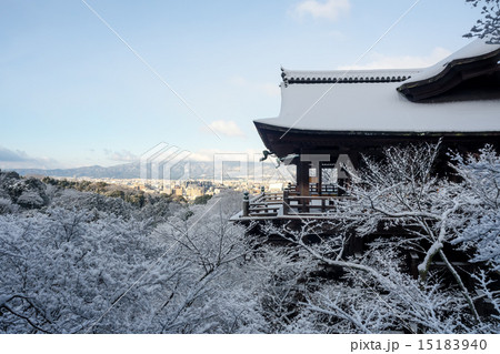 雪景色の清水寺 15183940