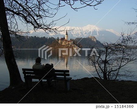 ブレッド湖 15184360