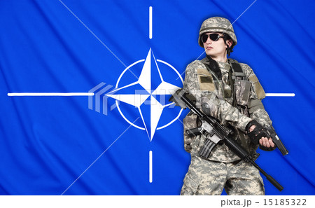 US soldier with gun 15185322