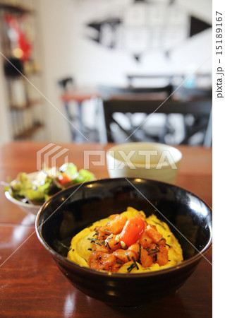Salmon sushi don Salmon sushi don 15189167