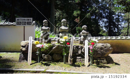 森蘭丸の墓 15192334