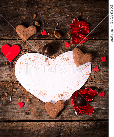 Blank heart shape paper 15193503