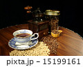 コーヒーの有るテーブル 15199161