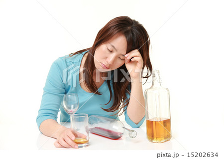 酩酊する女性 酩酊する女性 15202634