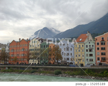 インスブルックの街並み 15205189