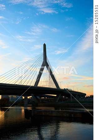 Zakim Bunker Hill Memorial Bridge at sunset 15205531