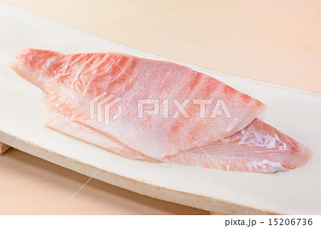 おいしい鯛の刺身 15206736