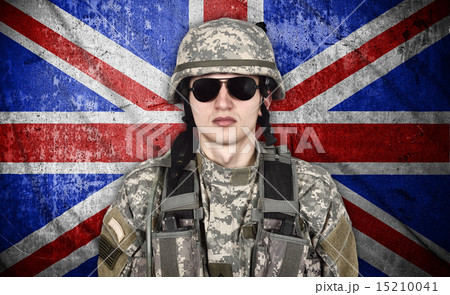 soldier and england flag 15210041