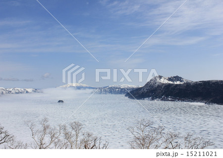 凍てつく摩周湖 15211021