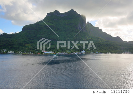 ボラボラ島 15211736