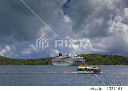 ボラボラ島 15211914