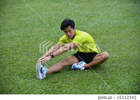 Sport man exercise and jogging in the green park. Sport man exercise and jogging in the green park. 15212342