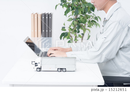 オフィス（作業服） 15212651