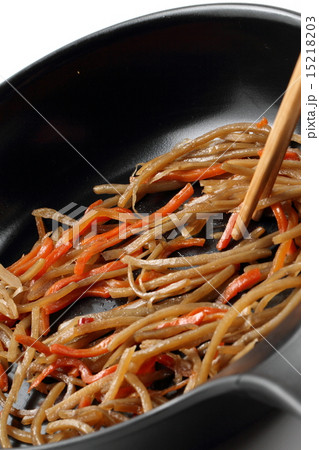 フライパンで金平牛蒡 15218203
