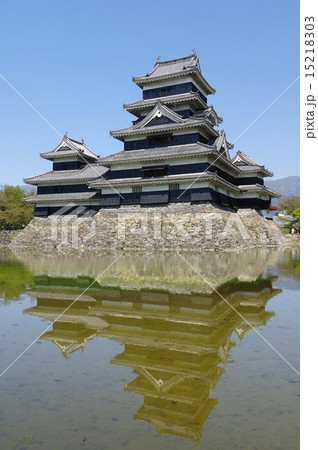 信州 春の国宝松本城 信州 春の国宝松本城 15218303