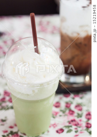 Macha green tea with whipped cream 15219458